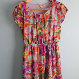 *FINAL PRICE* Francesca's multi short sleeve dress